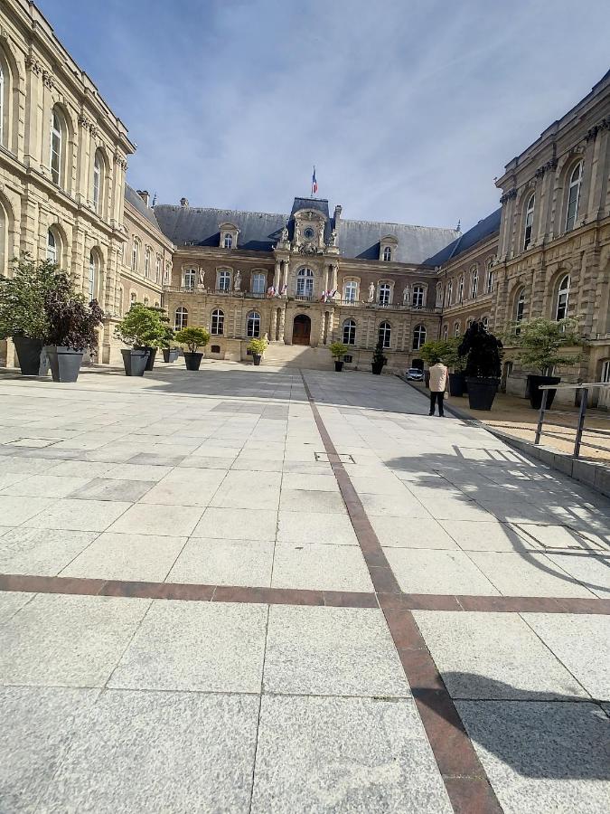 Appart Cosy Hyper Centre Luxe 4 Pers Wifi Amiens Exterior foto